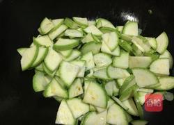 鸡蛋炒西葫芦的做法图解9