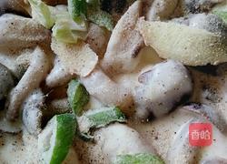蟹黄焗蘑菇的做法图解3