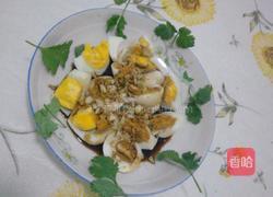 蒜汁糖醋鸡蛋的做法图解1