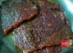 家庭版牛排的做法图解1