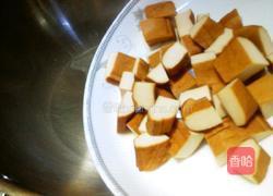 辣炒莲藕豆干丁的做法图解3