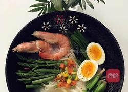 高汤鲜虾蔬菜面的做法图解5