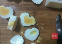 鸡蛋变形计的做法图解3