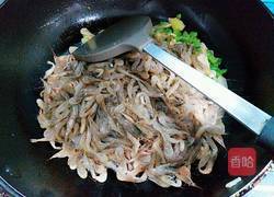 葱爆小河虾的做法图解4