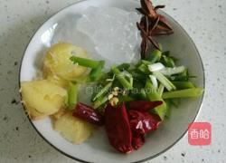 春笋秘制烧肉的做法图解4