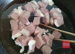 土豆胡萝卜炖牛肉的做法图解2