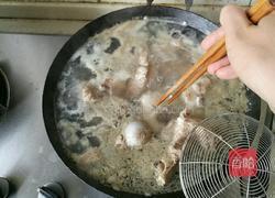 筒骨莲藕汤的做法图解5