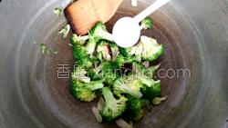 腰果西兰花的做法图解14