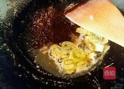 炒芹菜丁的做法图解3