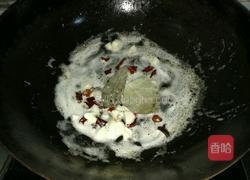 酸白菜炖白肉的做法图解6