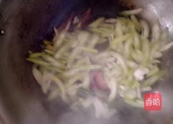 腊肉炒芹菜的做法图解7