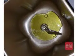 Illustration of how to make sugar-free whole wheat bread 1