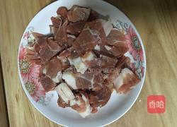 孜然炒肉的做法图解1