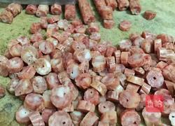 香辣爆爆肠的做法图解1