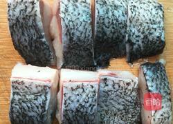 香酥鱼块的做法图解2