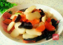胡萝卜木耳炒荸荠的做法图解8