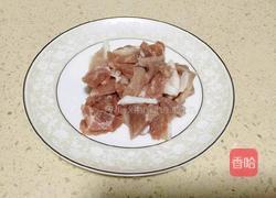 黄瓜炒肉的做法图解1