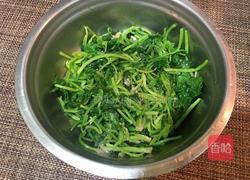 凉拌菠菜花生米的做法图解4