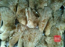 烤孜然平菇的做法图解5