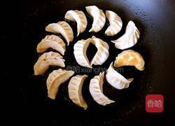 抱蛋煎饺的做法图解4