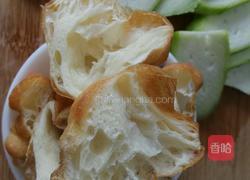 老油条戏嫩丝瓜的做法图解3