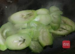 老油条戏嫩丝瓜的做法图解7
