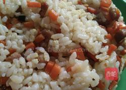 胡萝卜肉丁饭的做法图解9