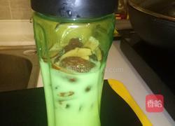 蔓越莓红枣枸杞牛奶的做法图解5