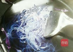 凉拌紫甘蓝的做法图解3