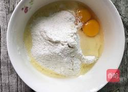 煎松饼的做法图解3