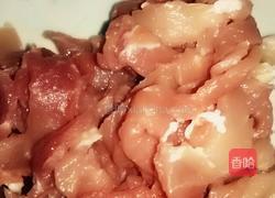 肉丸菠菜粉丝汤的做法图解3