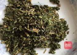 香椿煎土鸡蛋的做法图解2