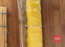 黄桃水果寿司的做法图解6