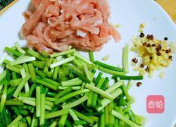 蒜苔肉丝的做法图解1