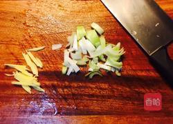 虾仁魔芋结汤的做法图解5