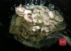 鲜茶树菇炒肉的做法图解6