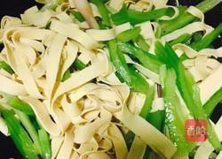 西芹炒千张的做法图解12