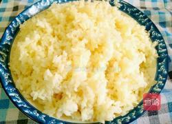 黄金鸡蛋卷的做法图解1