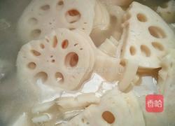 莲藕炖排骨的做法图解4