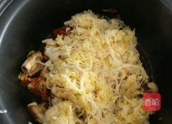 排骨炖酸菜的做法图解5