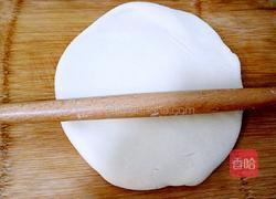 手擀红薯面条的做法图解2