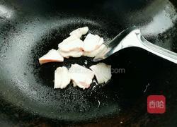 杏鲍菇焖土豆片的做法图解3