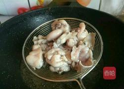 泡椒牛蛙的做法图解2