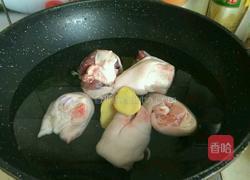 腌笃鲜的做法图解1