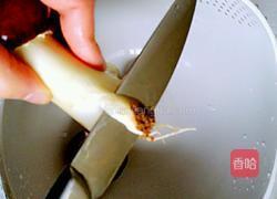 黄油煎松茸#年夜饭的做法图解2