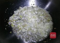 蘑菇洋葱辣椒酱的做法图解3