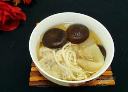 竹荪金针菇汤