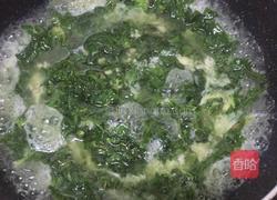 荠菜鲜贝汤的做法图解10