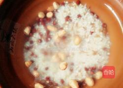 荸荠红枣粥的做法图解2