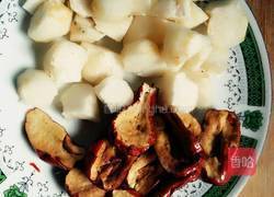 荸荠红枣粥的做法图解3